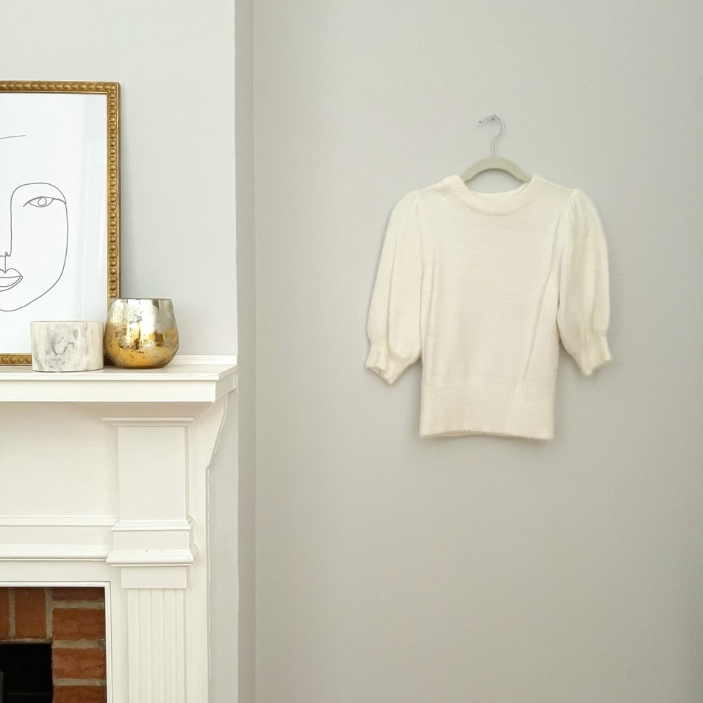 cream sweater / size small / H&M